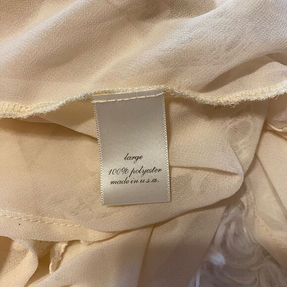 Alya Women’s Large Cream Sheer Cover Up w/ Crochet Sleeves - Picture 5 of 6